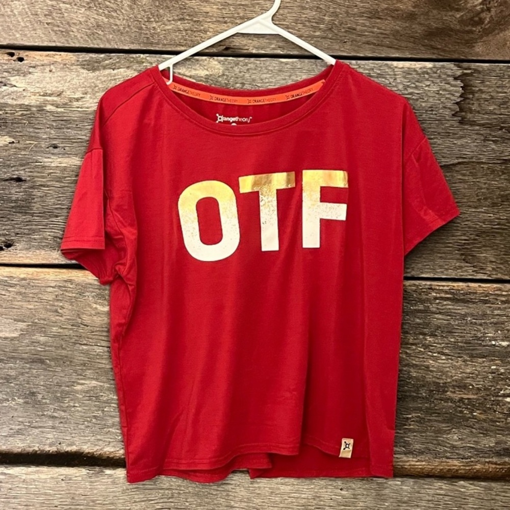 Red Gold/Silver Holiday Foil Orangetheory Fitness Crop Tee